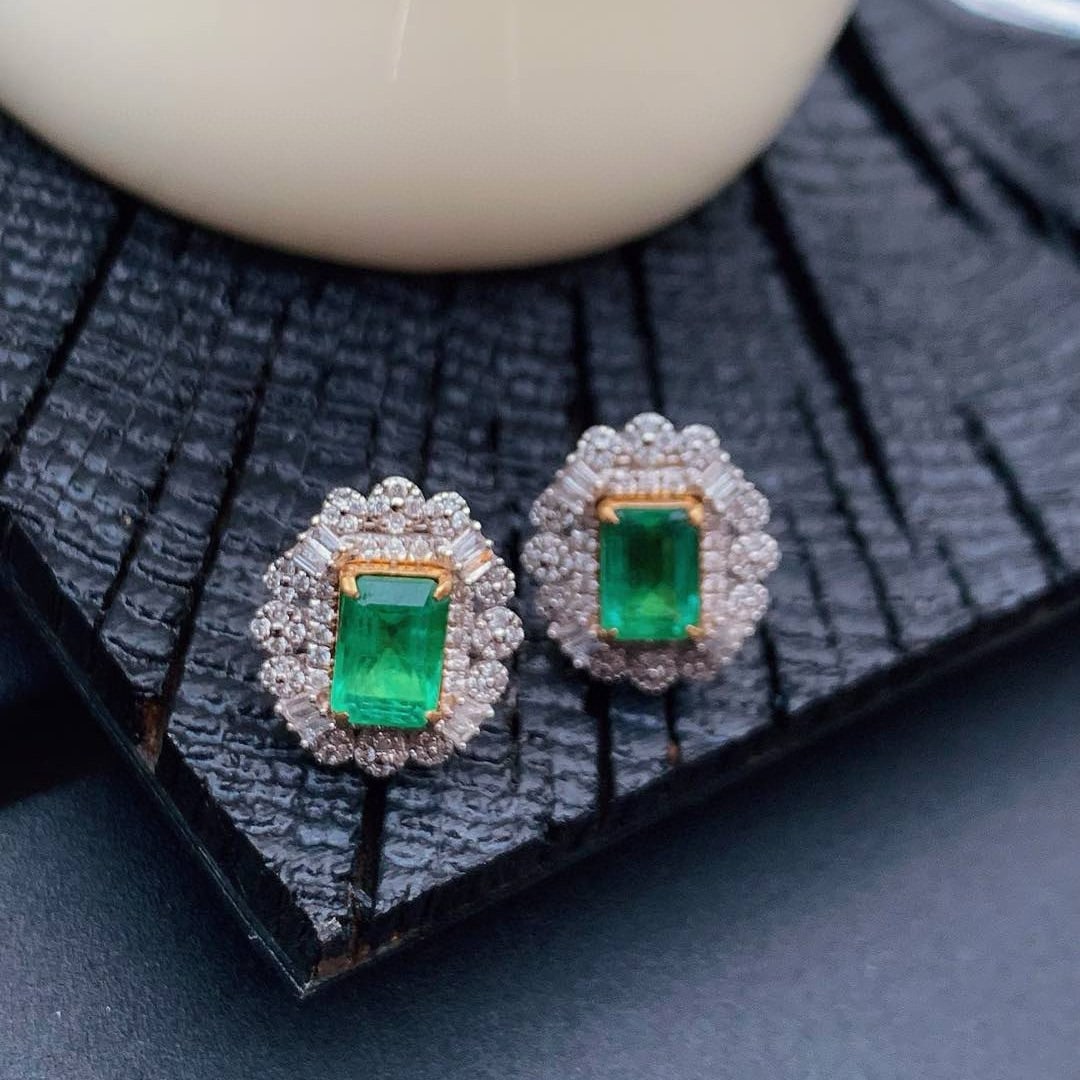 14k Gold 2.2 Ct Natural Emerald & Diamond Earrings - 5