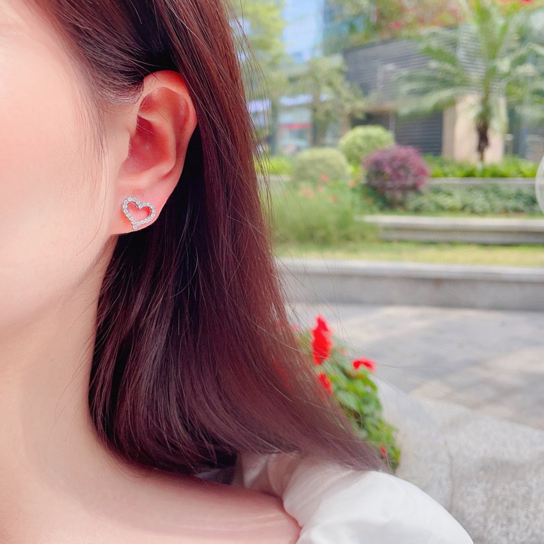 14k Gold 0.54 Ct Natural H Diamond Earrings - 2