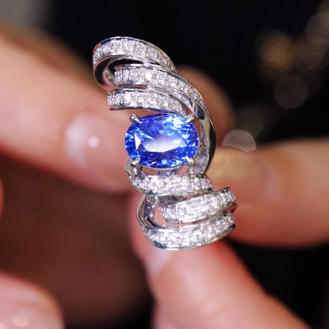 14k Gold 2.84 Ctw Natural Sapphire & Diamond Ring - 6