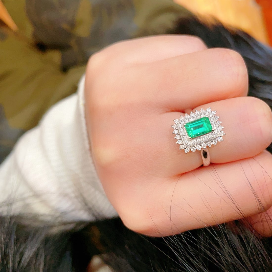 14k Gold 1.1 Ct Vivid Green Natural Emerald & Diamond Ring - 6