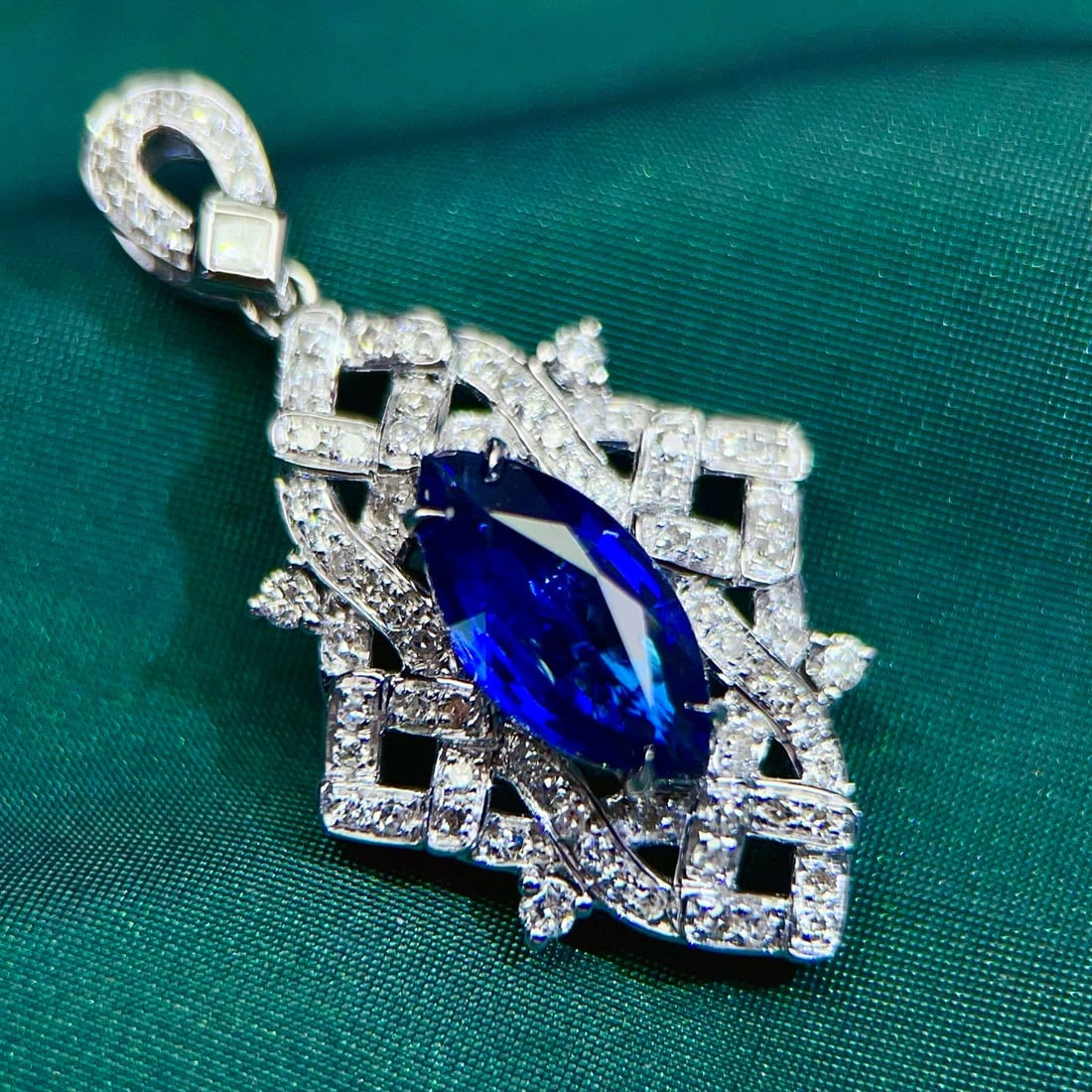 14k Gold 2.56 Ctw Natural Sapphire & Diamond Pendant( Without Chain ) - 3