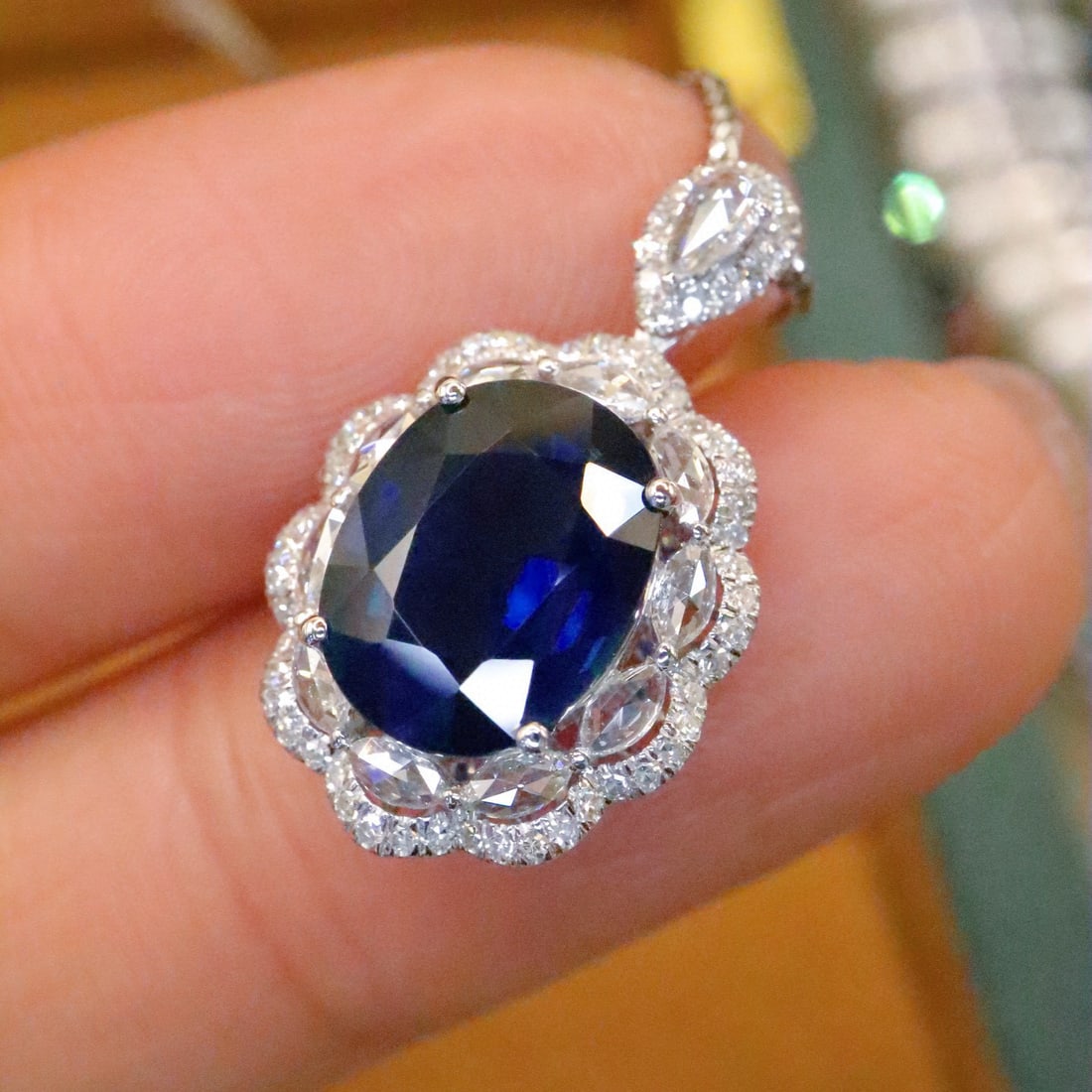 14k Gold 3.72 Ctw Natural Sapphire & Diamond Pendant( Without Chain ): Ref:230991056 // gold content:14k gold // main gemstone:sapphire // shape:oval // carat weight:3. 3ct // color:blue // treatment:natural // // adjacent gemstone 2 : diamond // number of stones:72 // s