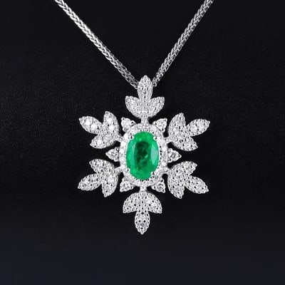 14k Gold 0.55 Ct Natural Emerald & Diamond Pendant( Without Chain ): Ref:230991062 // gold content:14k gold // main gemstone:emerald // shape:oval // carat weight:0. 55ct // color:green // treatment:natural // // adjacent gemstone 2 : diamond // shape:round // clarity 