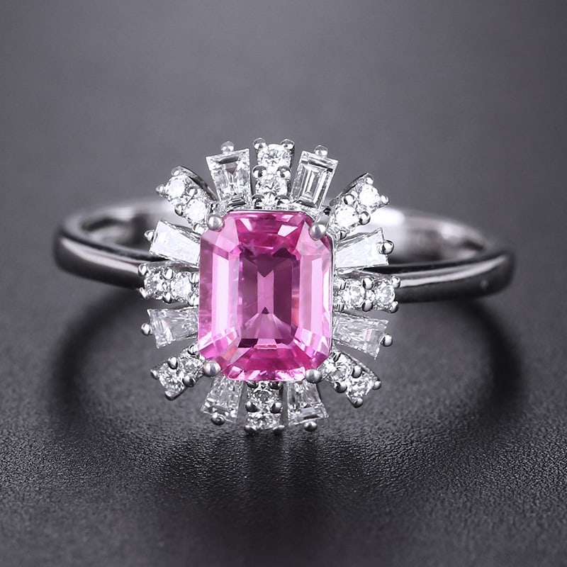 14k Gold 1.42 Ctw Natural Padparadscha Sapphire & Diamond Ring: Ref:230991065 // gold content:14k gold // ring size:7. 25us // // main gemstone:padparadscha sapphire // shape:octagonal // carat weight:1. 07ct // color:pink // treatment:natural // // adjacent