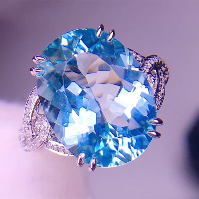 14k Gold 6.9 Ct Natural Aquamarine & Diamond Ring - 3