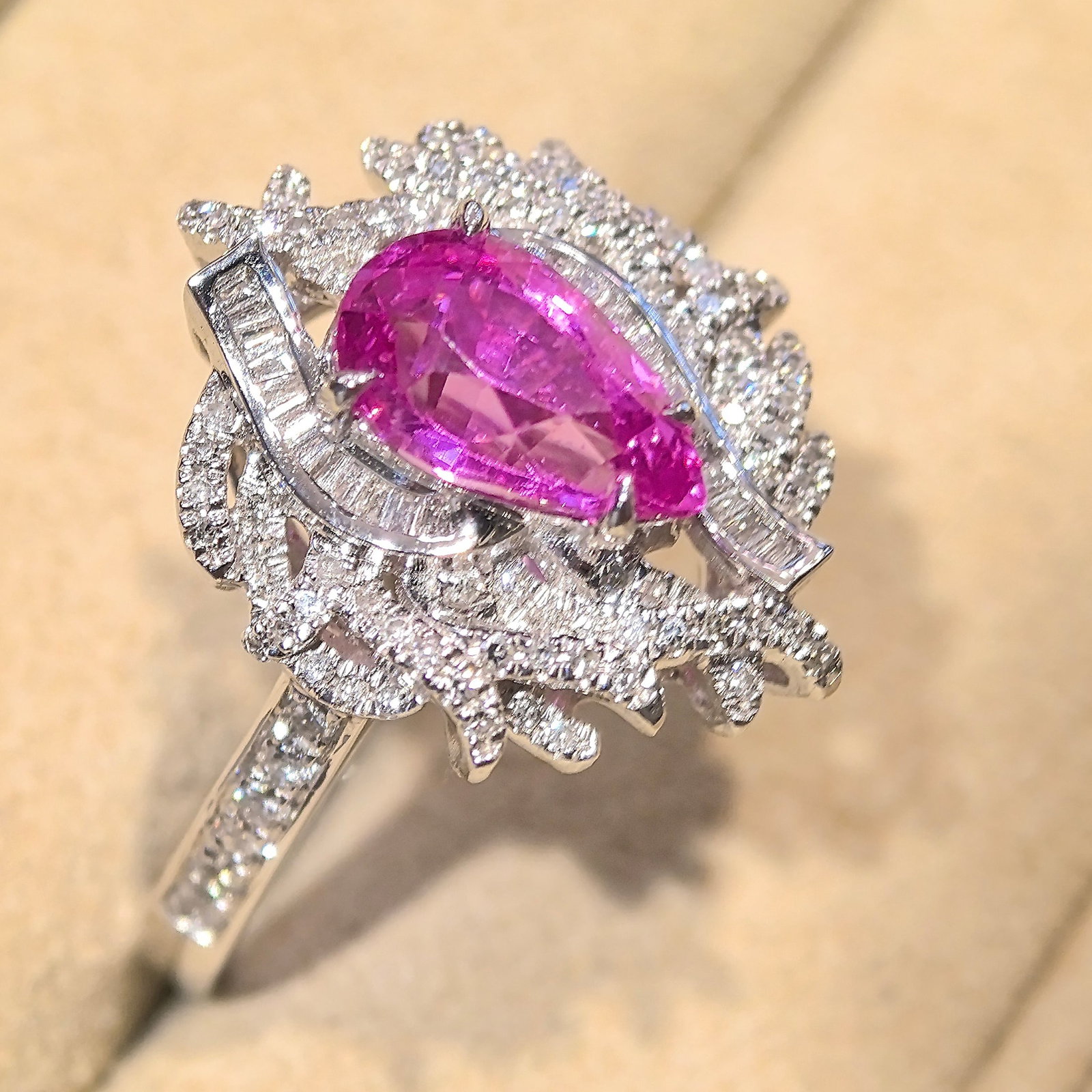 14k Gold 1.75 Ctw Natural Sapphire & Diamond Ring - 5