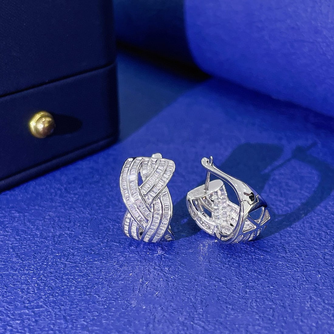 14k Gold 0.98 Ct Natural H Diamond Earrings - 3
