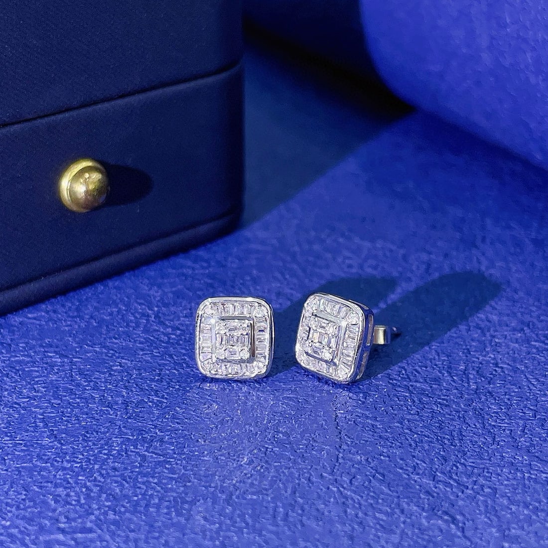 14k Gold 0.3 Ct Natural H Diamond Earrings - 2