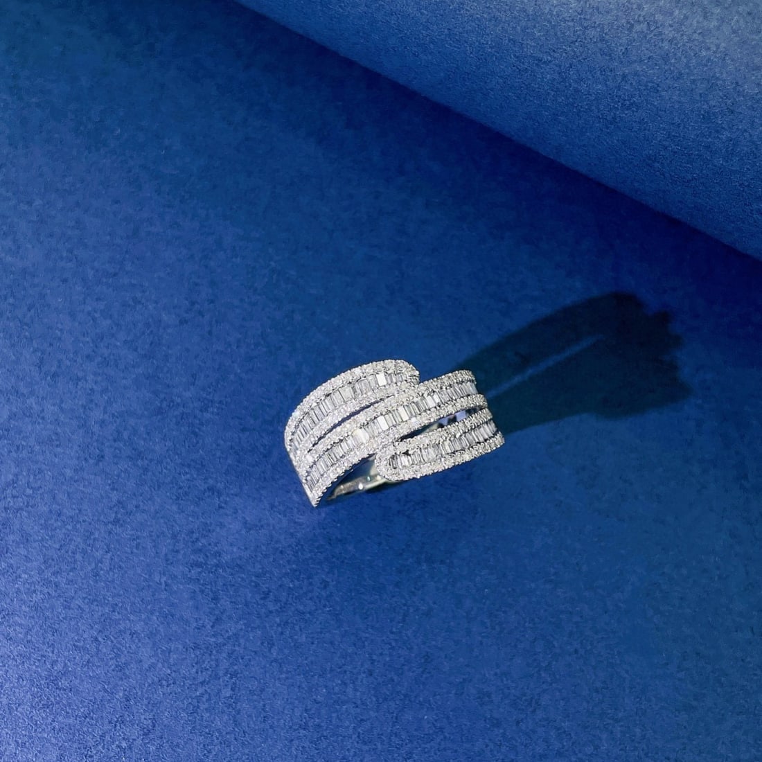 14k Gold 0.85 Ct Natural H Diamond Ring - 5