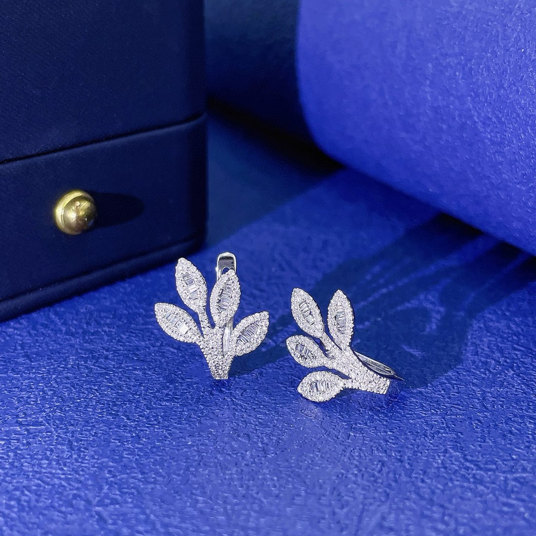 14k Gold 0.38 Ct Natural H Diamond Earrings - 3