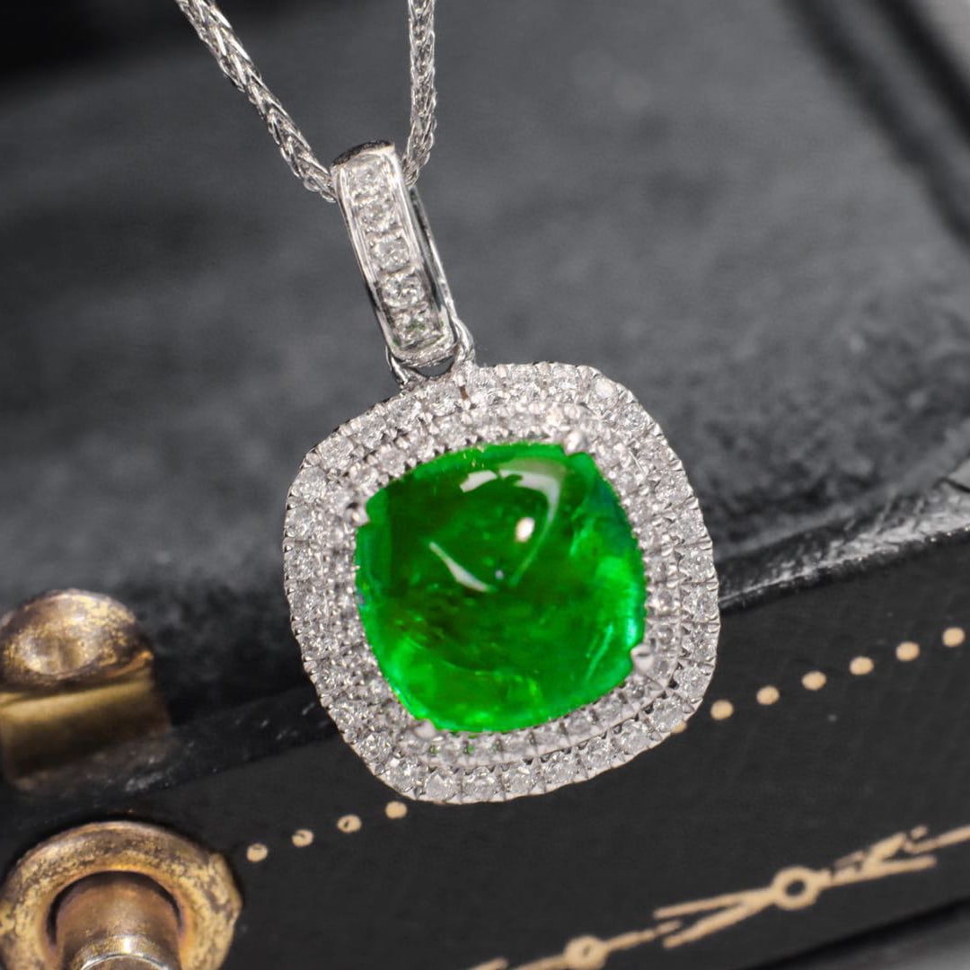 14k Gold 2.38 Ctw Natural Emerald & Diamond Pendant( Without Chain ) - 2