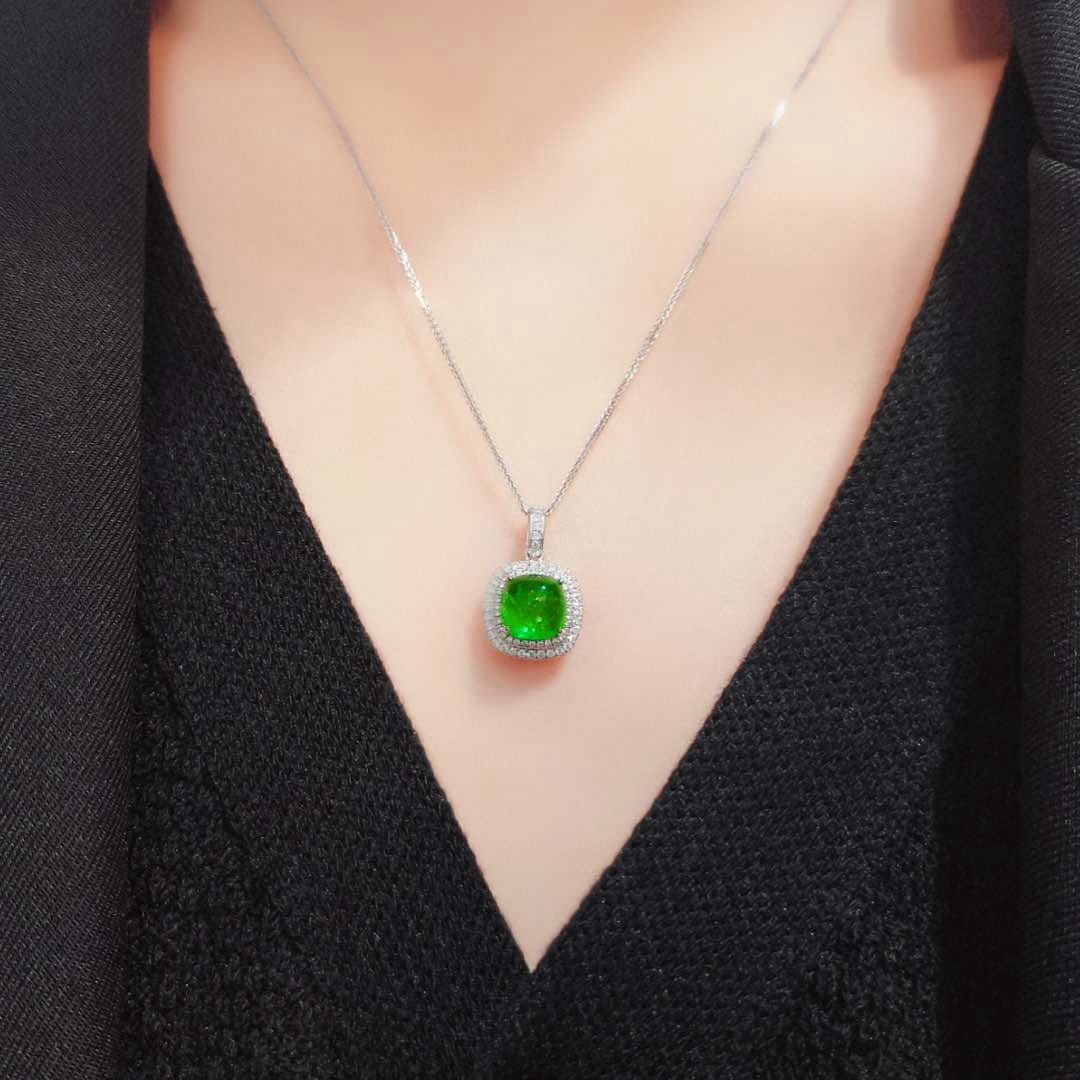 14k Gold 2.38 Ctw Natural Emerald & Diamond Pendant( Without Chain ) - 5