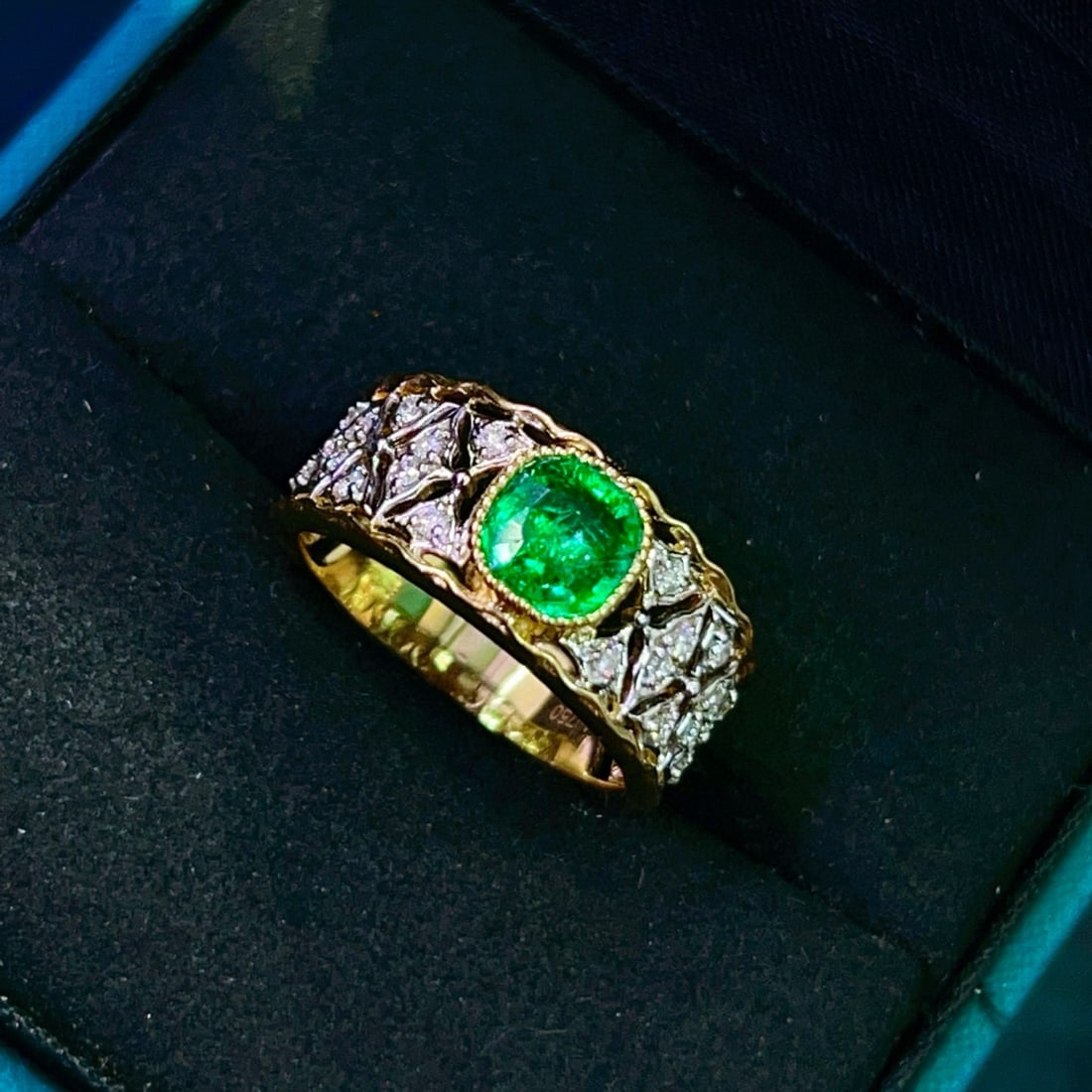 14k Gold 1.34 Ctw Natural Emerald & Diamond Ring - 3