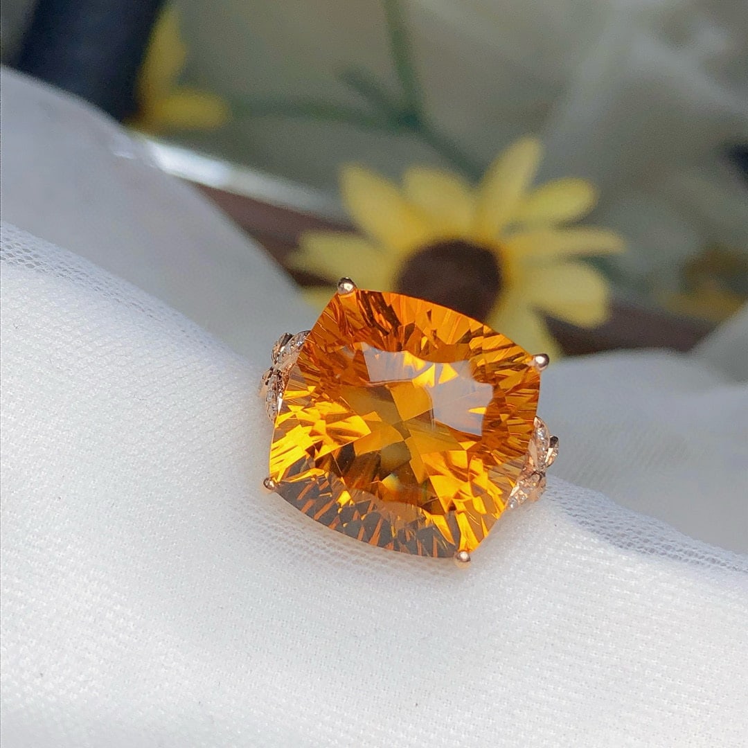 14k Gold 13.45 Ct Natural Citrine & Diamond Ring - 3