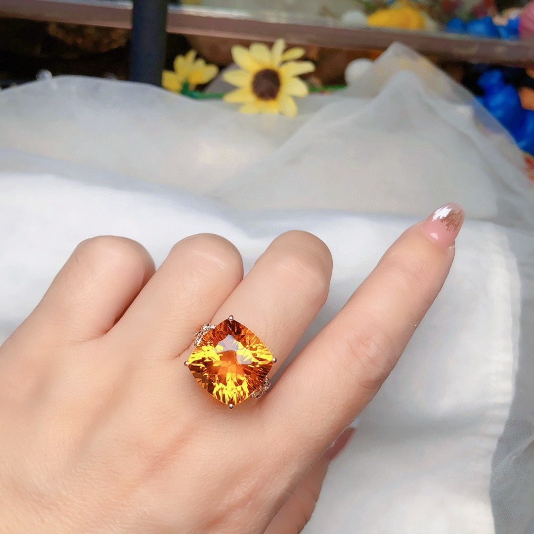 14k Gold 13.45 Ct Natural Citrine & Diamond Ring - 6