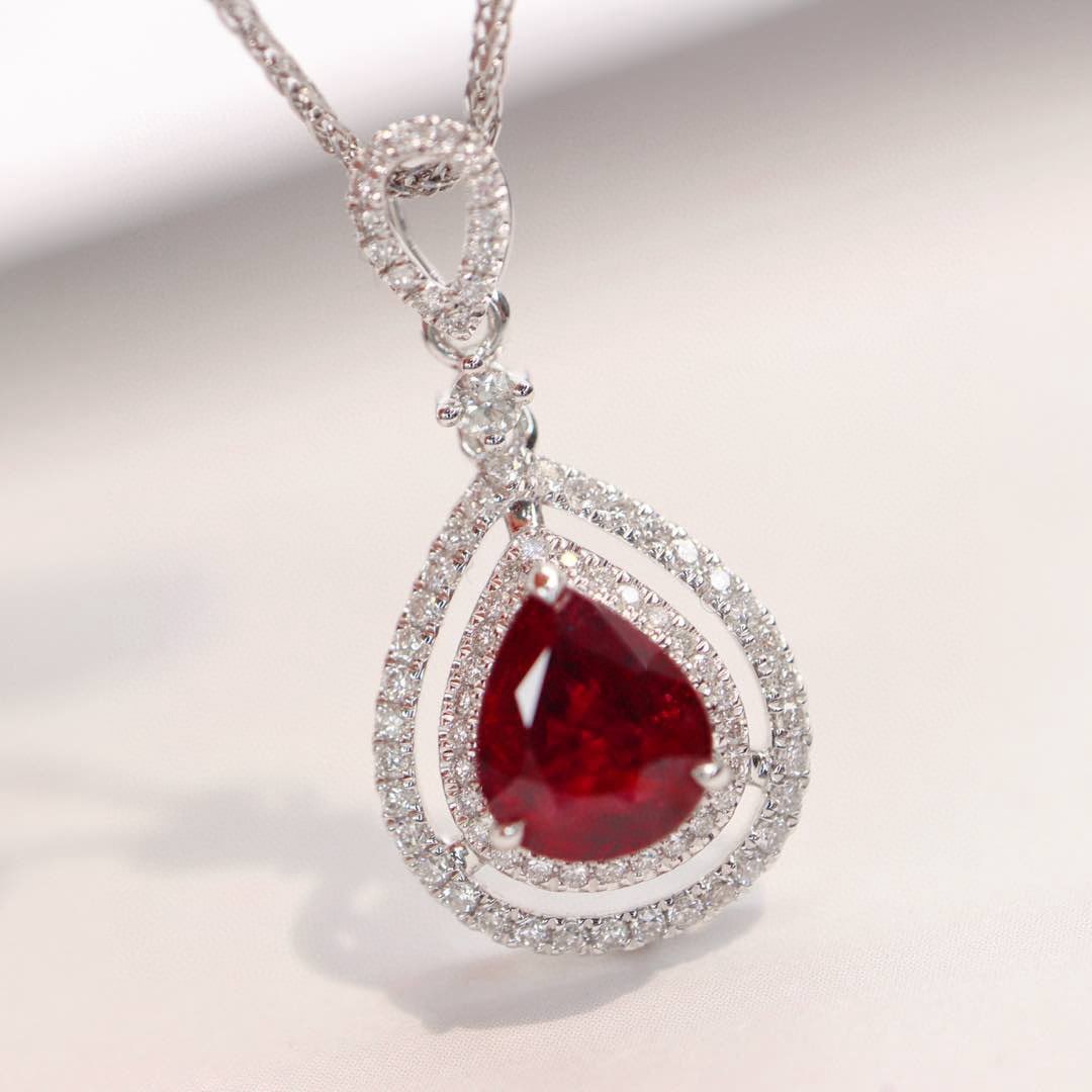 14k Gold 1.86 Ctw Vivid Red Natural Ruby & Diamond Pendant( Without Chain ) - 2