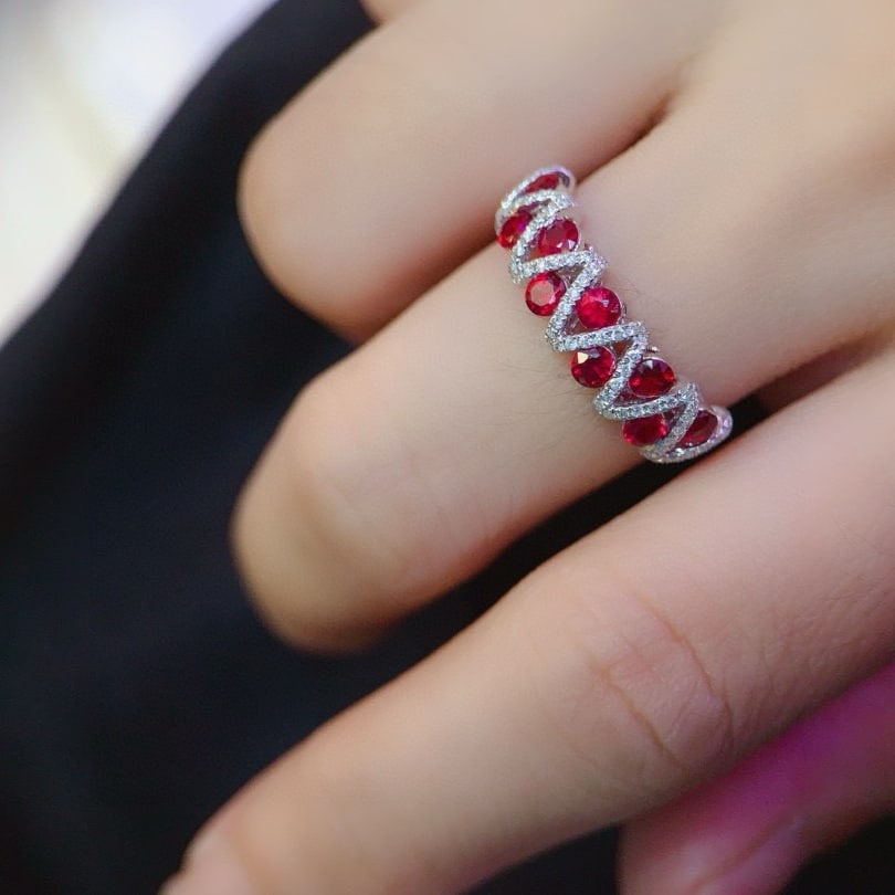14k Gold 1.2 Ct Natural Ruby & Diamond Ring - 4