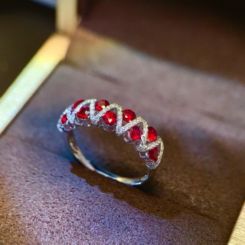 14k Gold 1.2 Ct Natural Ruby & Diamond Ring - 5