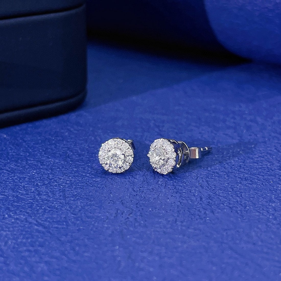 14k Gold 0.42 Ctw Natural H Diamond Earrings - 2