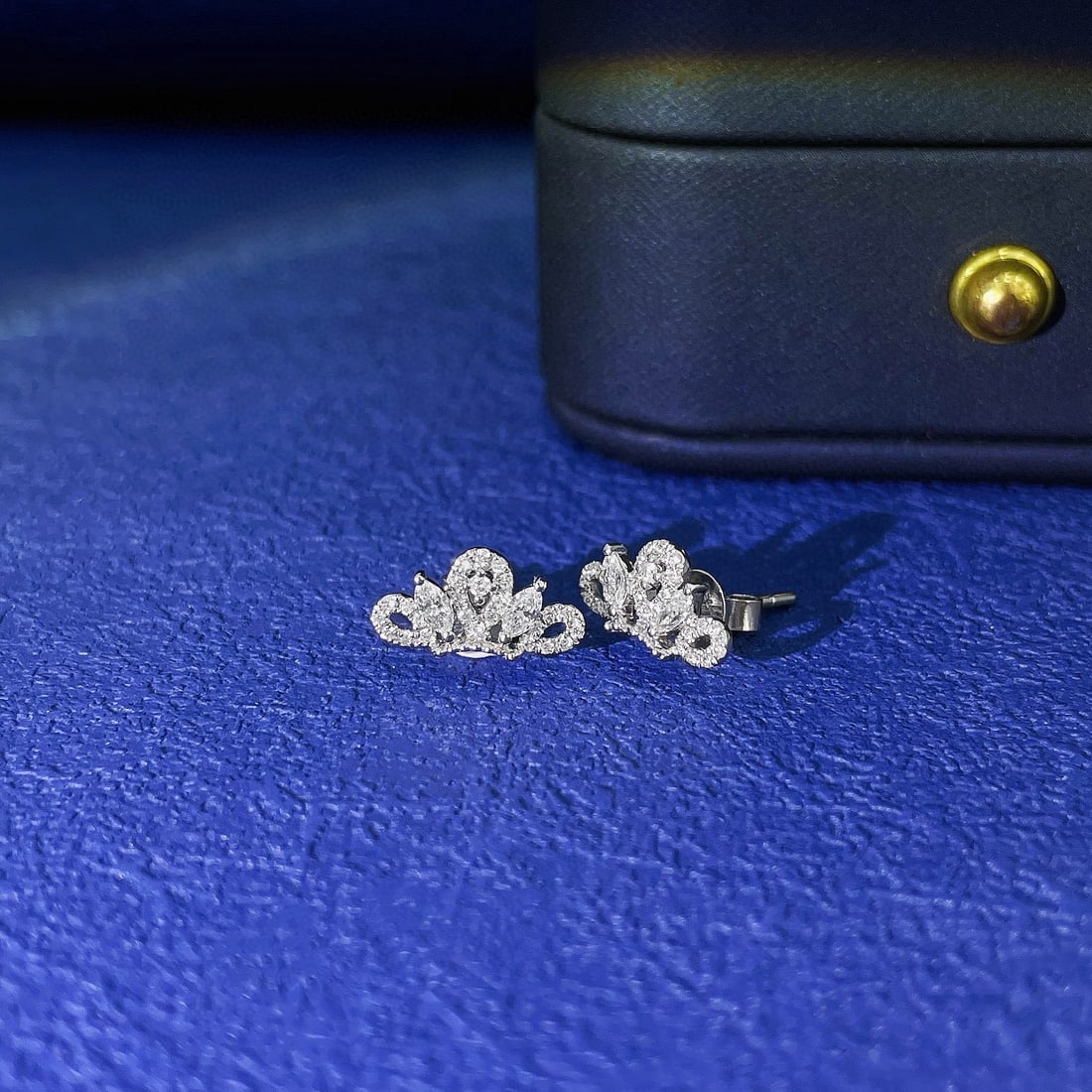 14k Gold 0.26 Ct Natural H Diamond Earrings - 2