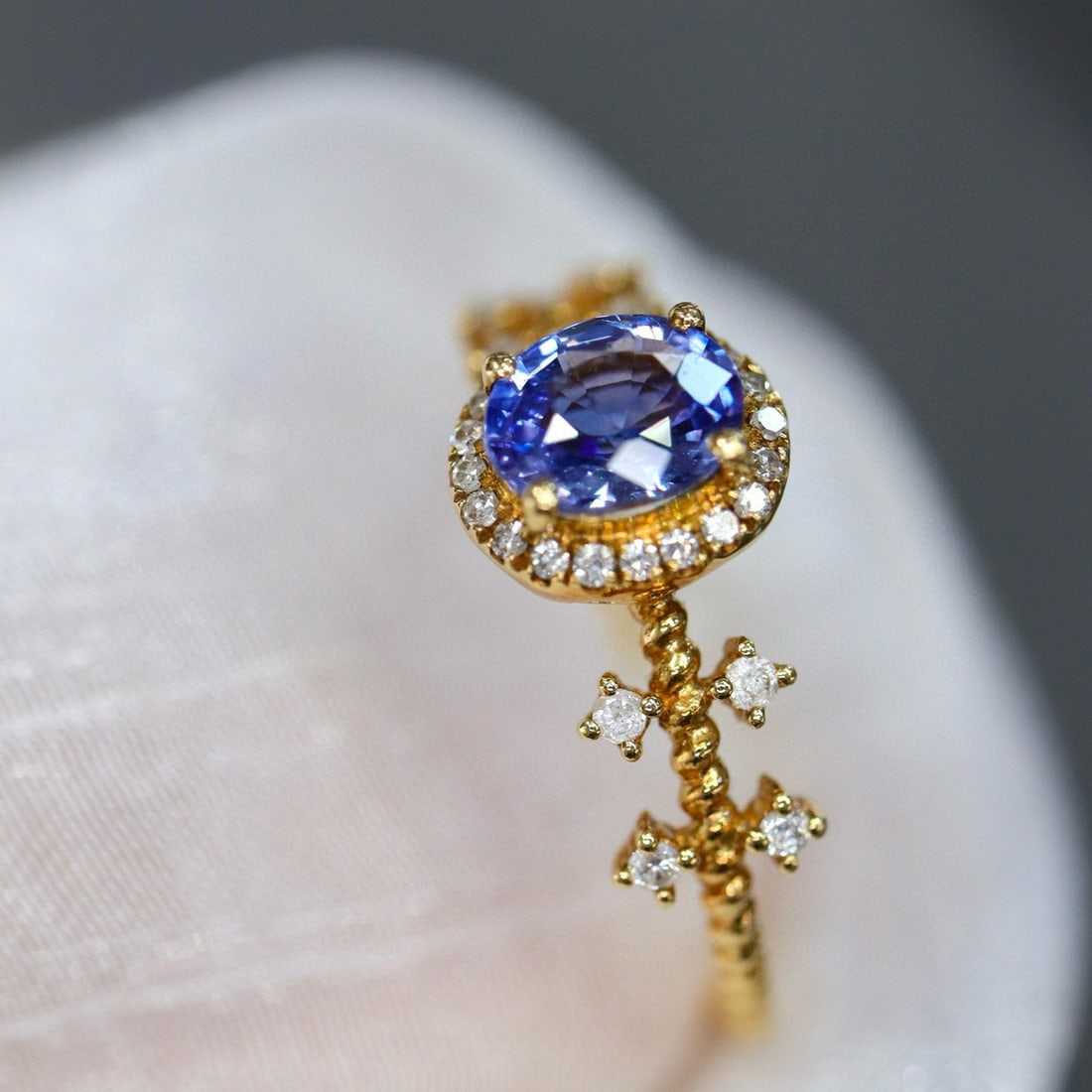 14k Gold 0.94 Ctw Natural Sapphire & Diamond Ring - 2