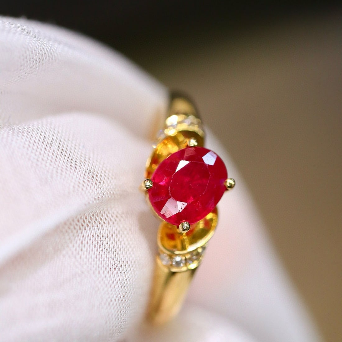 14k Gold 0.91 Ctw Natural Ruby & Diamond Ring - 4