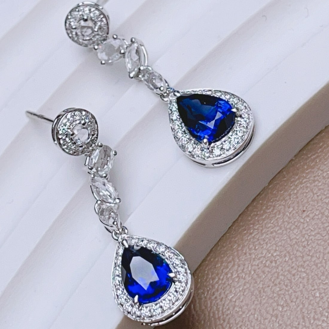 14k Gold 2.7 Ctw Natural Sapphire & Diamond Earrings - 3