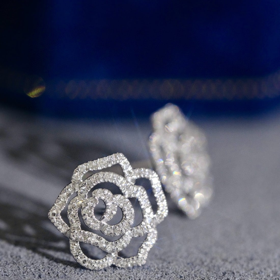 14k Gold 0.22 Ct Natural H Diamond Earrings - 5