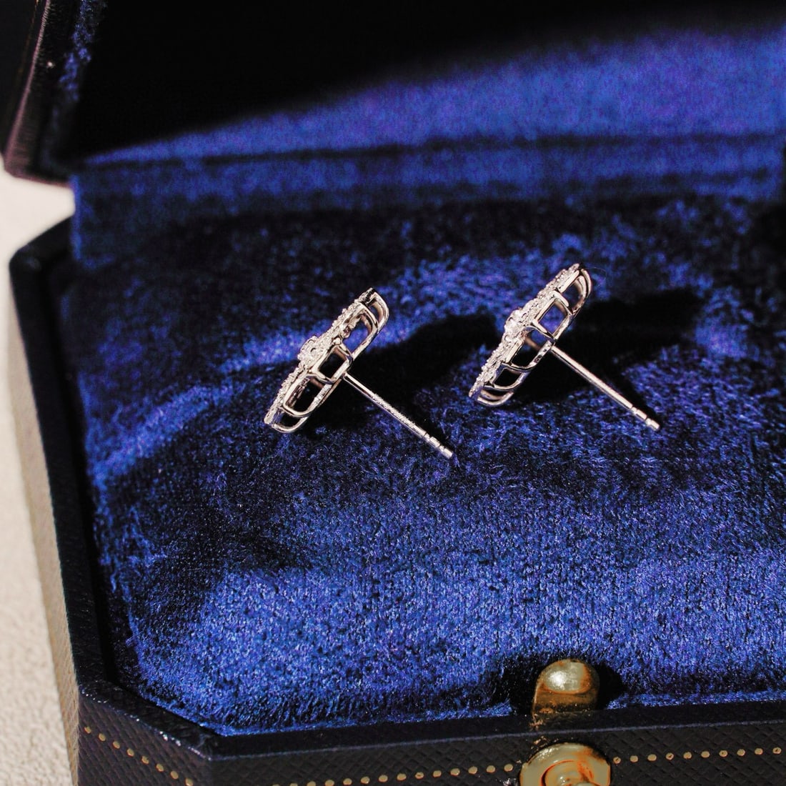 14k Gold 0.9 Ct Natural H Diamond & Flowers Earrings - 2