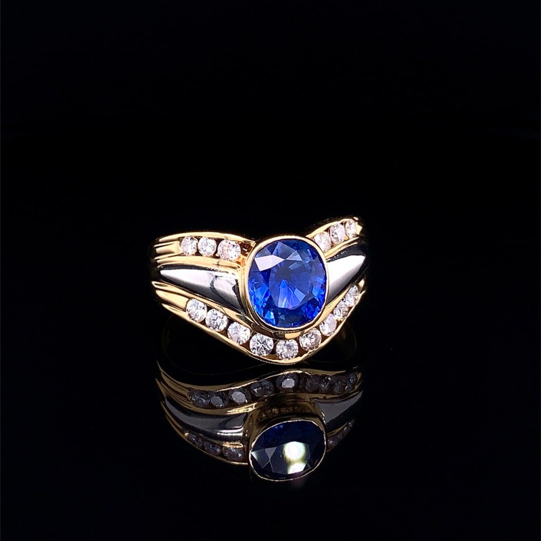 14k Gold 2.35 Ctw Natural Sapphire & Diamond Ring - 4