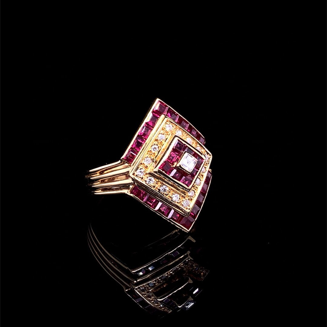 14k Gold 1.56 Ctw Natural Ruby & Diamond Ring - 3