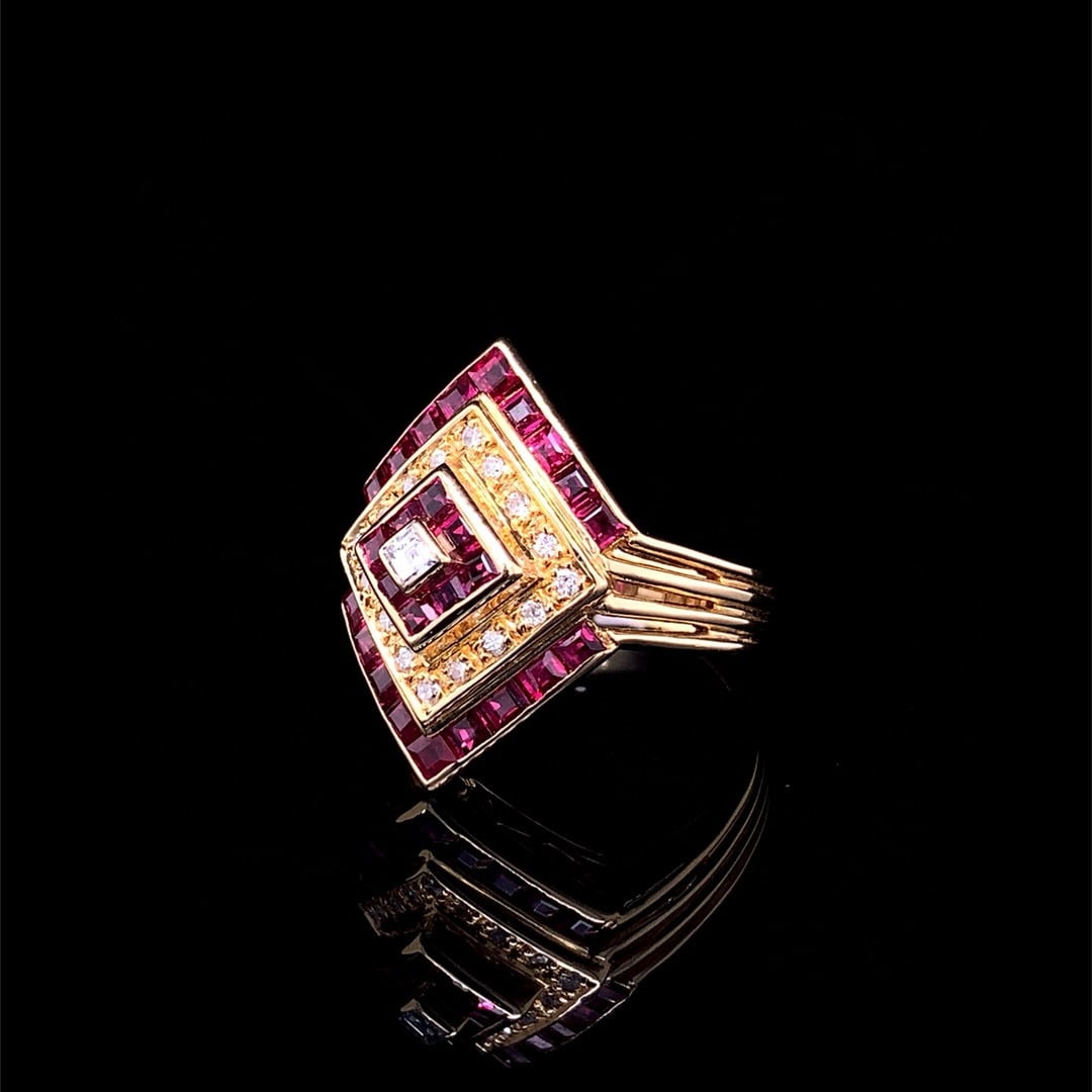 14k Gold 1.56 Ctw Natural Ruby & Diamond Ring - 4