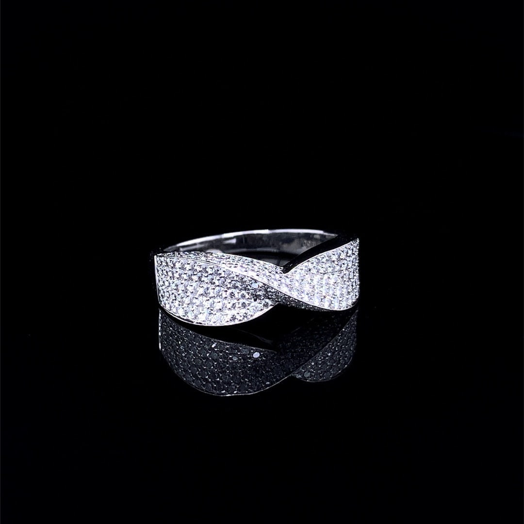 14k Gold 0.96 Ct Natural H Diamond Ring - 4