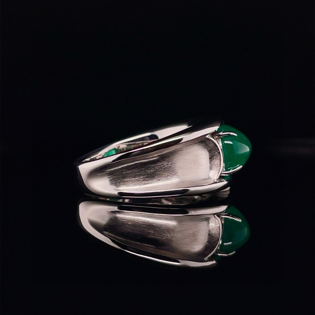 14k Gold 3.69 Ct Vivid Green Natural Emerald Ring - 3