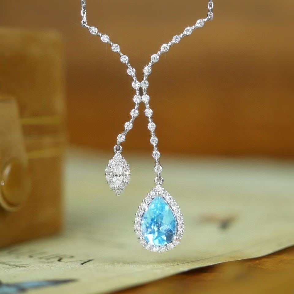 14k Gold 2.16 Ctw Natural Aquamarine & Diamond Necklace: Ref:230992062 // gold content:14k gold // main gemstone:aquamarine // shape:pear // carat weight:1. 46ct // color:blue // treatment:natural // // adjacent gemstone 2 : diamond // shape:multiply // car