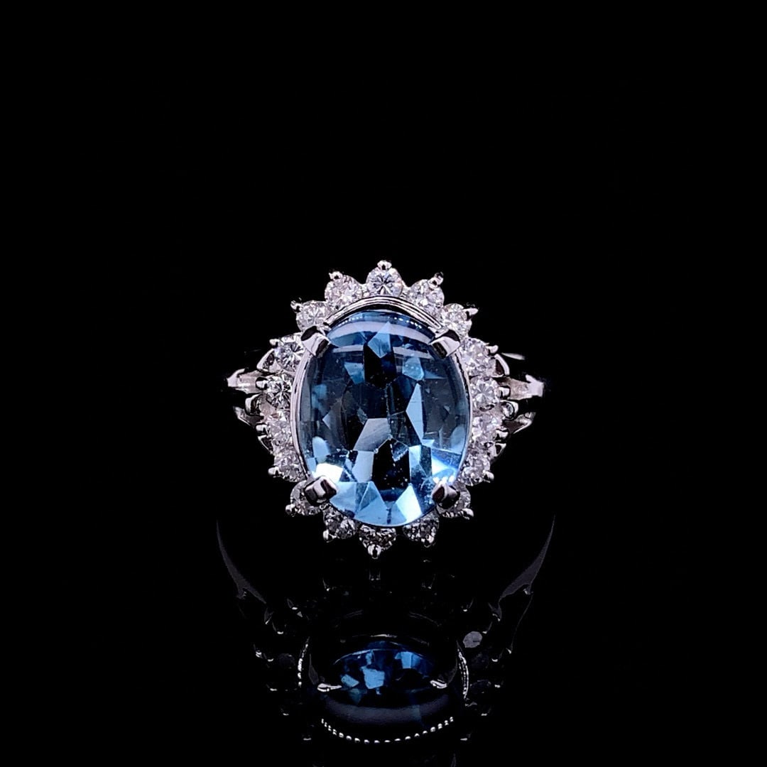 14k Gold 2.45 Ctw Natural Aquamarine & Diamond Ring - 4