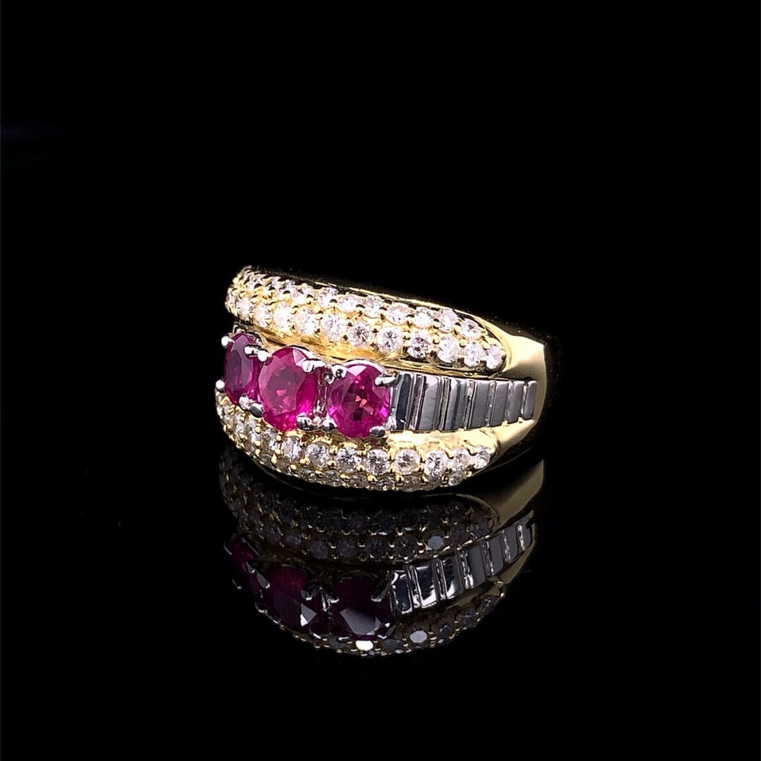 14k Gold 2.29 Ctw Natural Ruby & Diamond Ring - 4