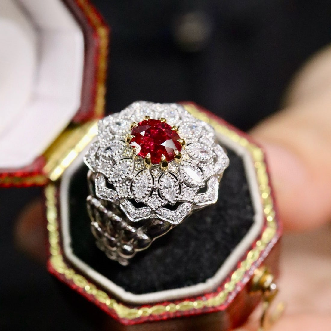 14k Gold 1.10 Ctw Natural Ruby & Diamond Ring - 3