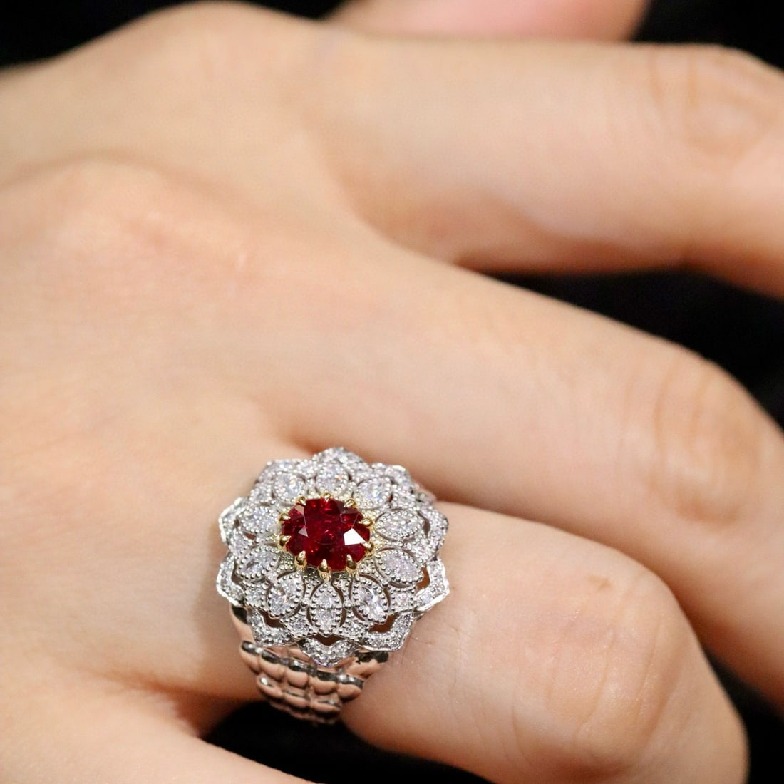 14k Gold 1.10 Ctw Natural Ruby & Diamond Ring - 6