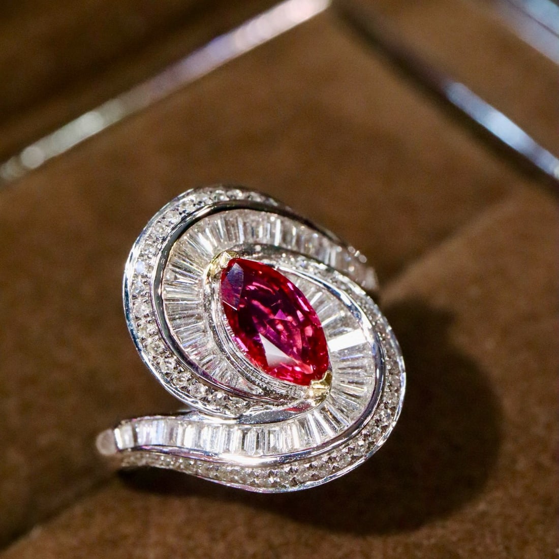 14k Gold 1.36 Ctw Natural Ruby & Diamond Ring: Ref:230992094 // gold content:14k gold // ring size:7. 25us // // main gemstone:ruby // shape:marquise // carat weight:0. 76ct // color:red // treatment:natural // // adjacent gemstone 2 : diamond // 