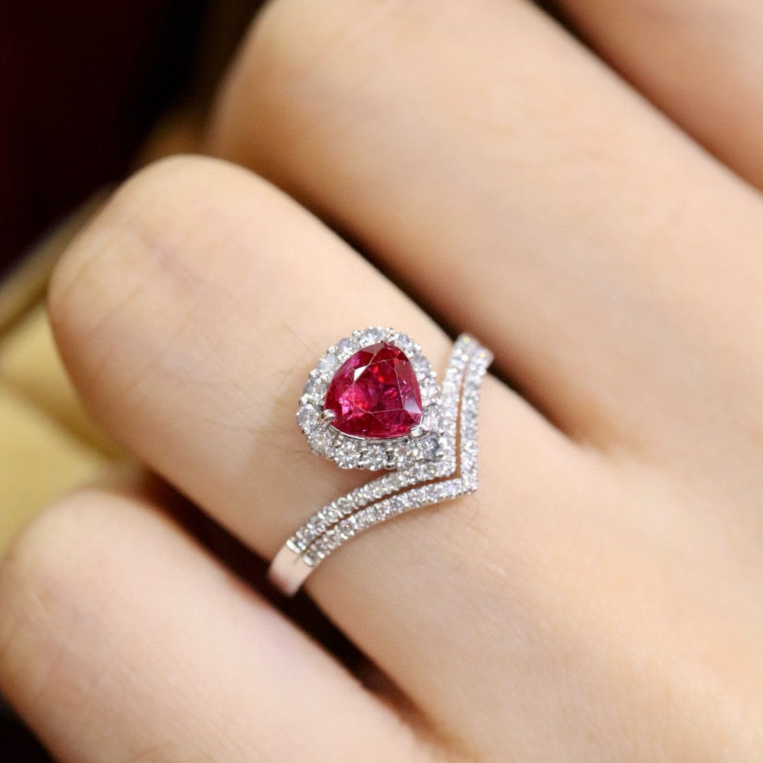 14k Gold 1.18 Ctw Natural Ruby & Diamond Ring - 2