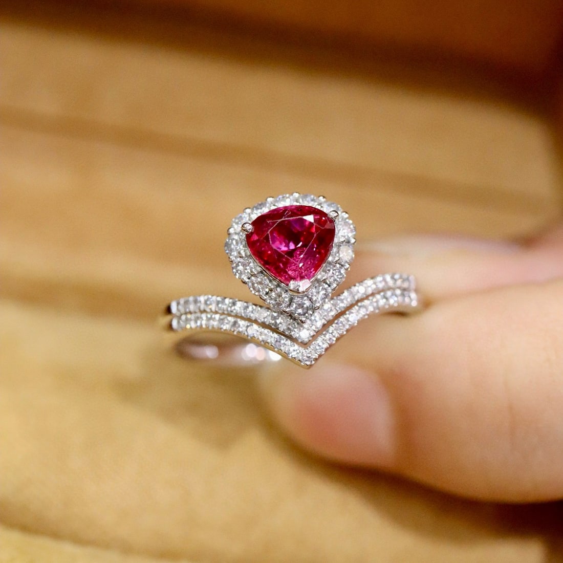 14k Gold 1.18 Ctw Natural Ruby & Diamond Ring - 3