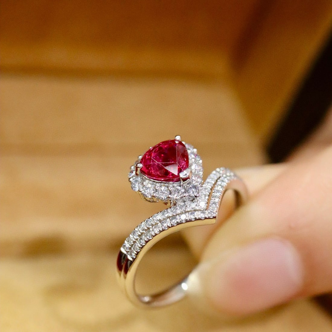 14k Gold 1.18 Ctw Natural Ruby & Diamond Ring - 5