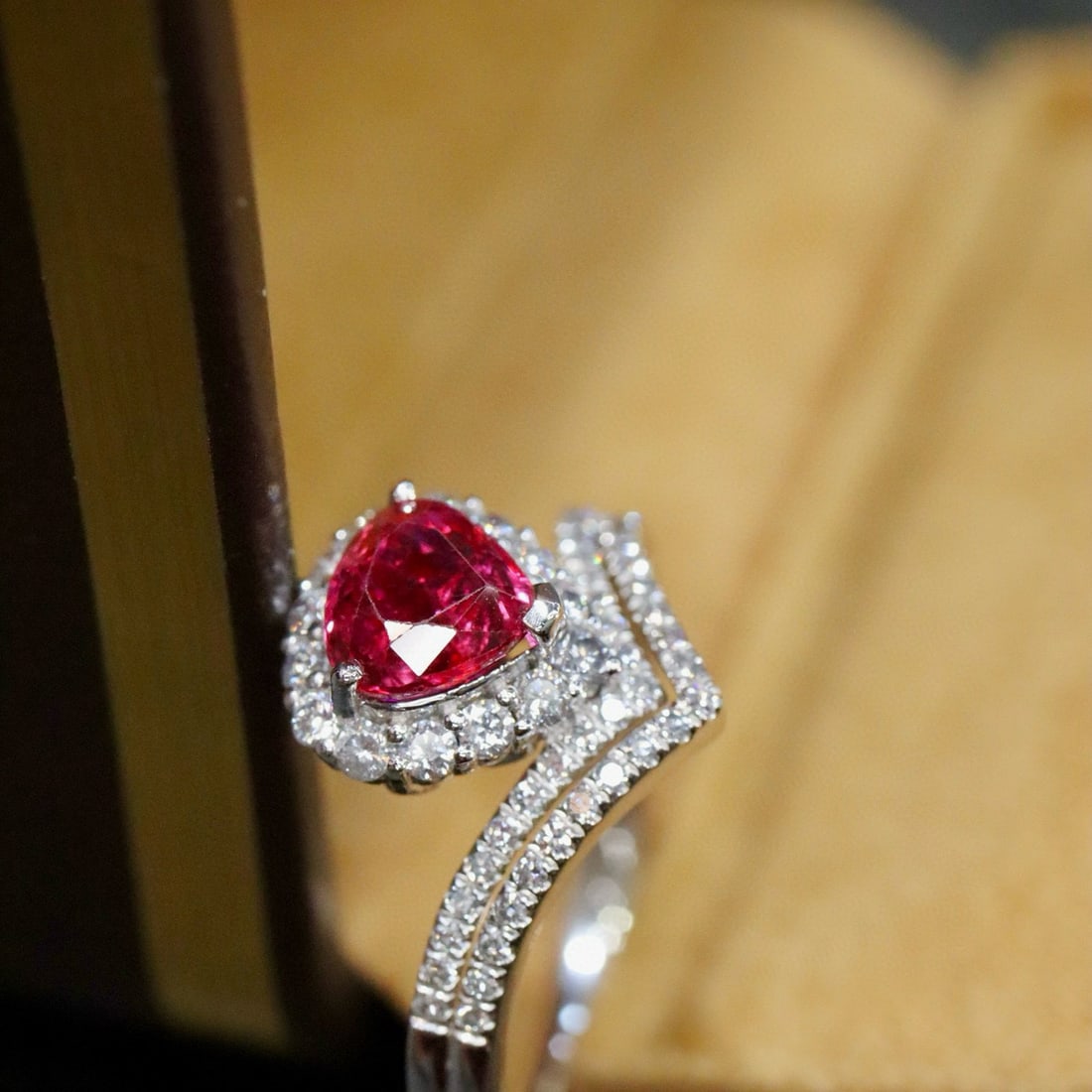 14k Gold 1.18 Ctw Natural Ruby & Diamond Ring - 6
