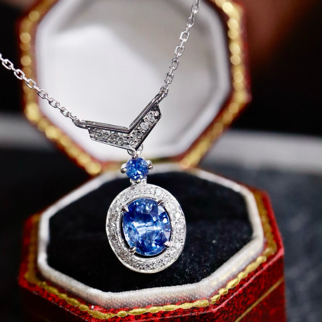 14k Gold 0.98 Ctw Natural Sapphire & Diamond Necklace - 3