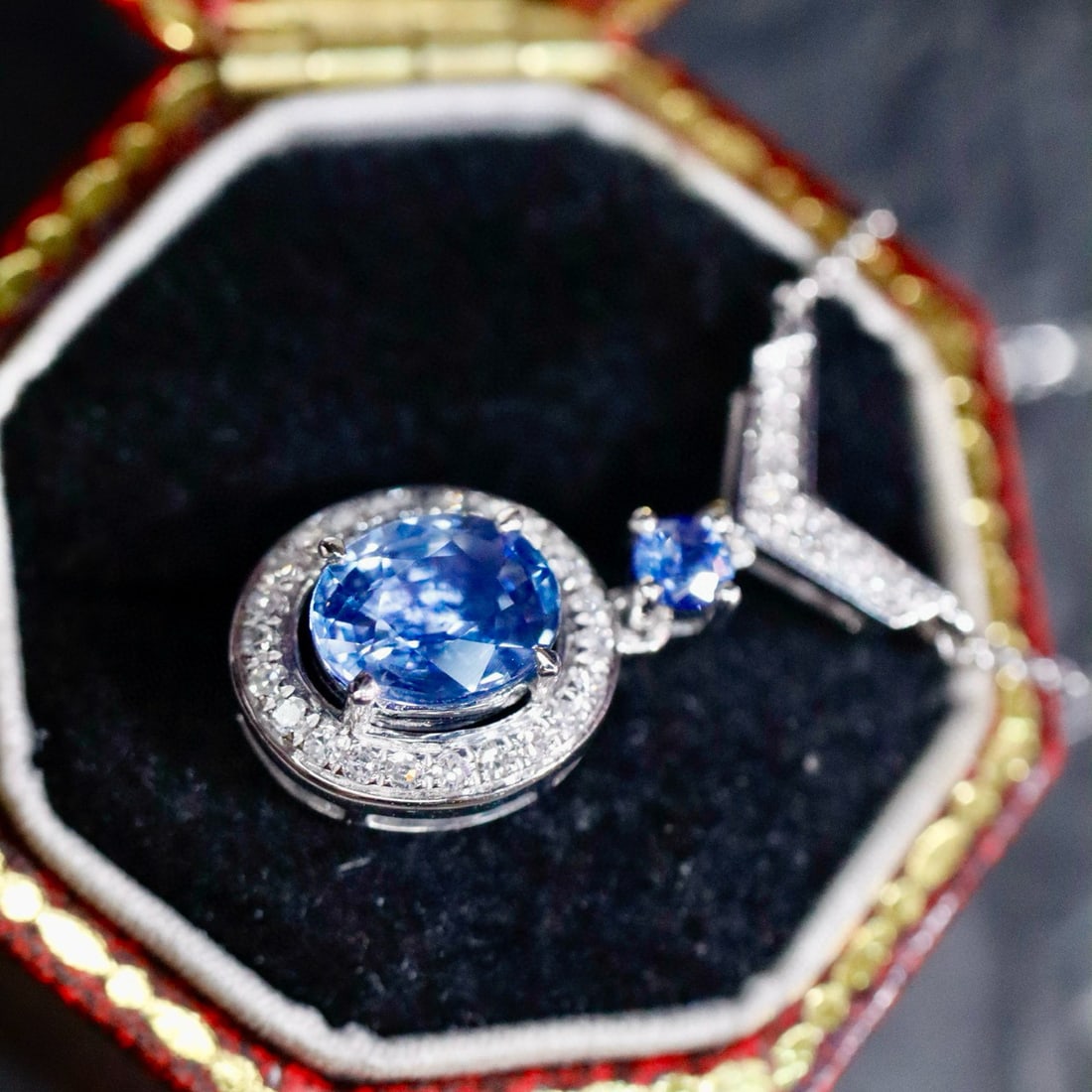 14k Gold 0.98 Ctw Natural Sapphire & Diamond Necklace - 5