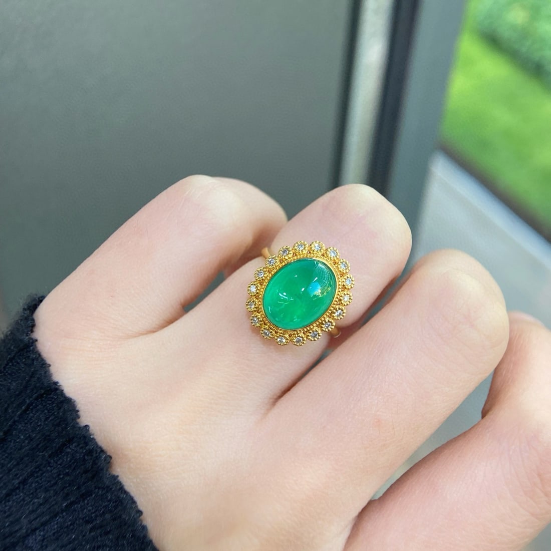 14k Gold 4.28 Ctw Natural Emerald & Diamond Ring - 2