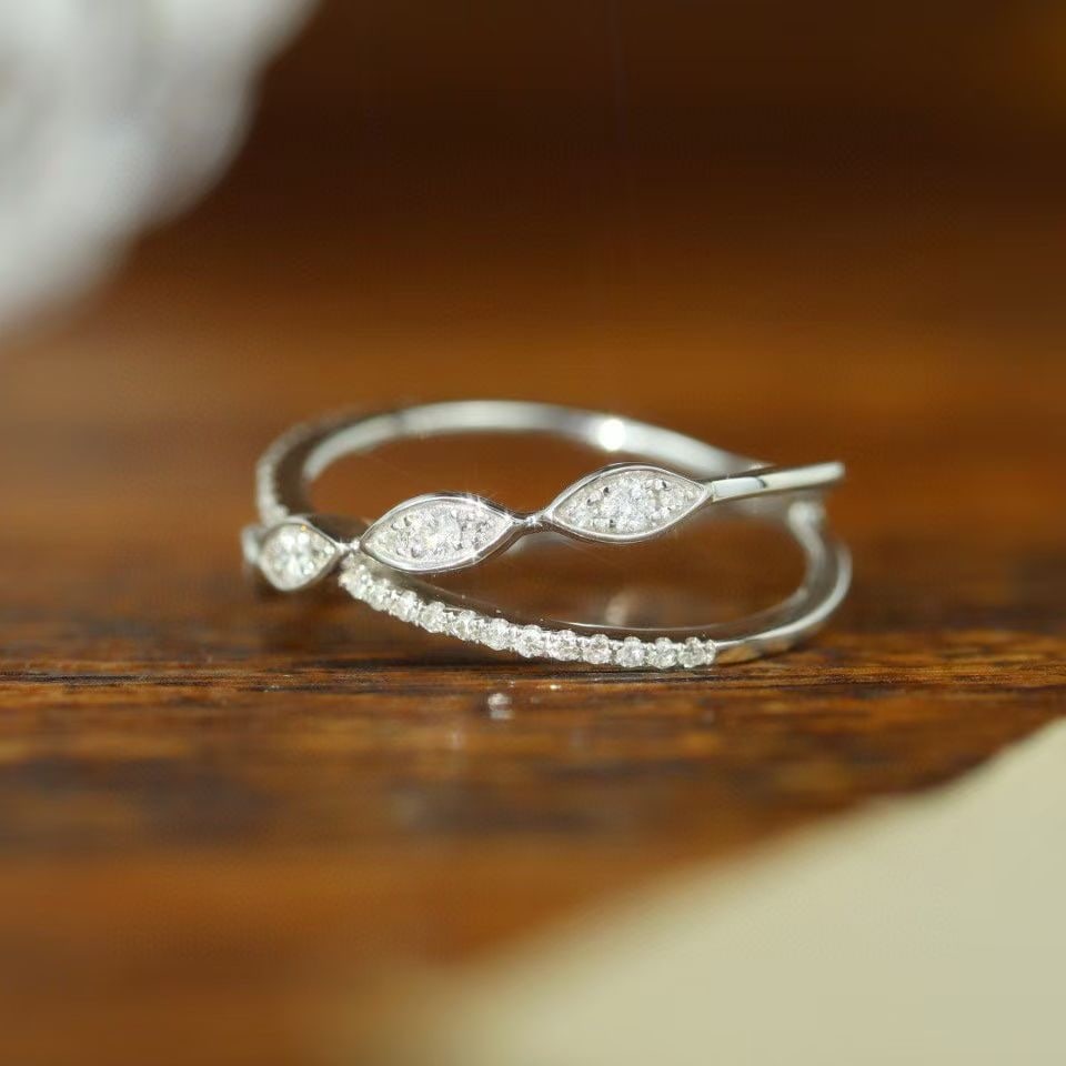 14k Gold 0.25 Ct Natural H Diamond Ring - 4