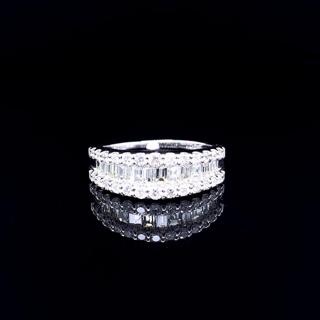 14k Gold 1.00 Ct Natural H Diamond Ring: Ref:230992120 // gold content:14k gold // ring size:7. 25us // // main gemstone:diamond // shape:multiply // carat weight:1. 00ct // clarity grade:vs-si // color:h // treatment:natural // Condition:
