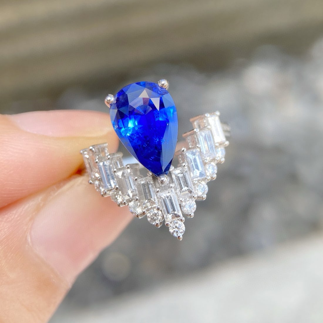 14k Gold 3.13 Ctw Natural Sapphire & Diamond Ring: Ref:230992125 // gold content:14k gold // ring size:7. 25us // // main gemstone:sapphire // shape:pear // carat weight:2. 33ct // color:royal blue // treatment:natural // // adjacent gemstone 2 : diam